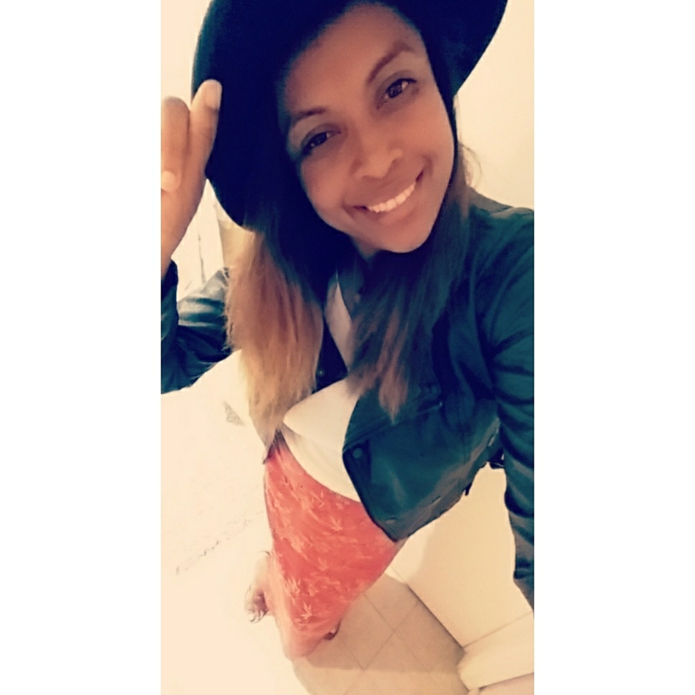 Meet your Posher, Monica